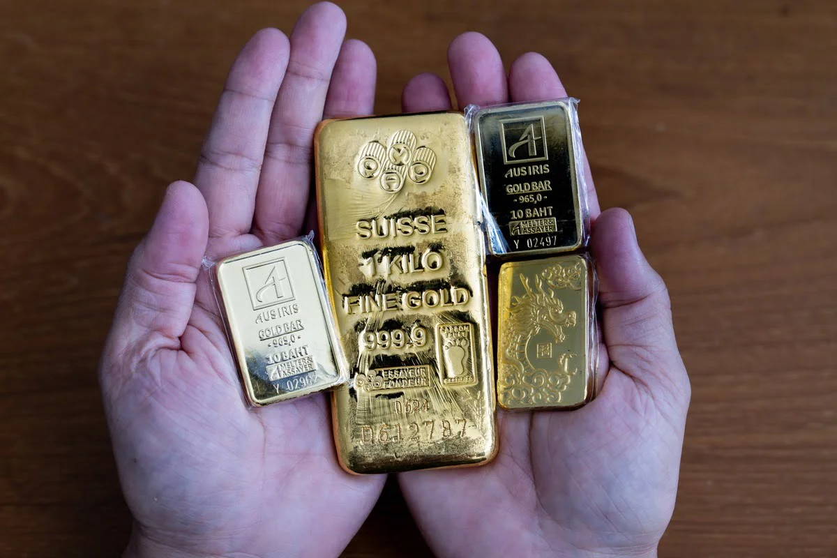 Edelmetalen in vrije val: beleggers zien miljarden in rook opgaan na historische koersduik