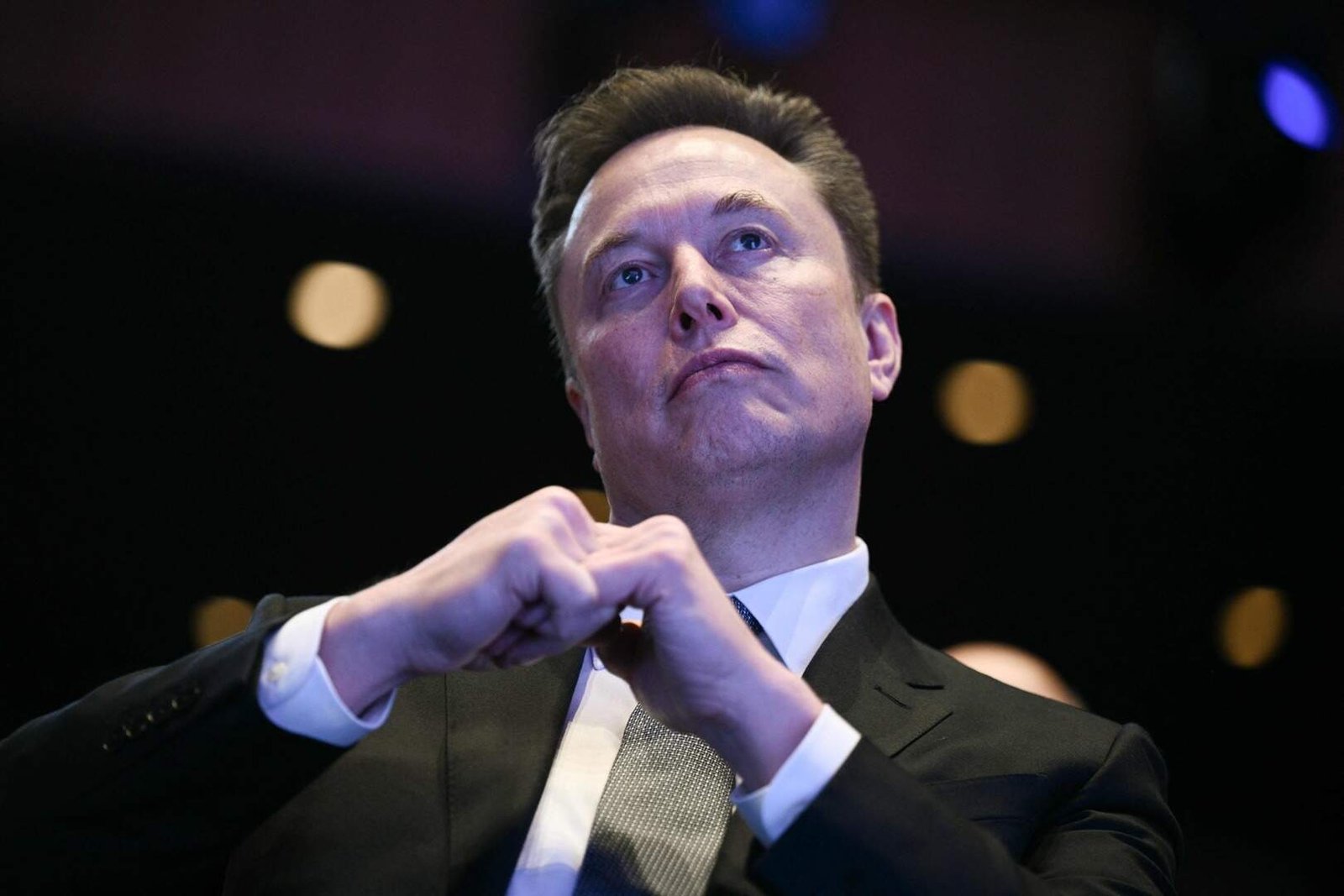 Elon Musk’s SpaceX lijdt recordverlies: 400 miljard dollar beurswaarde verdampt op één dag